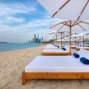 5* Курортный комплекс Radisson Blu & Resort, Corniche